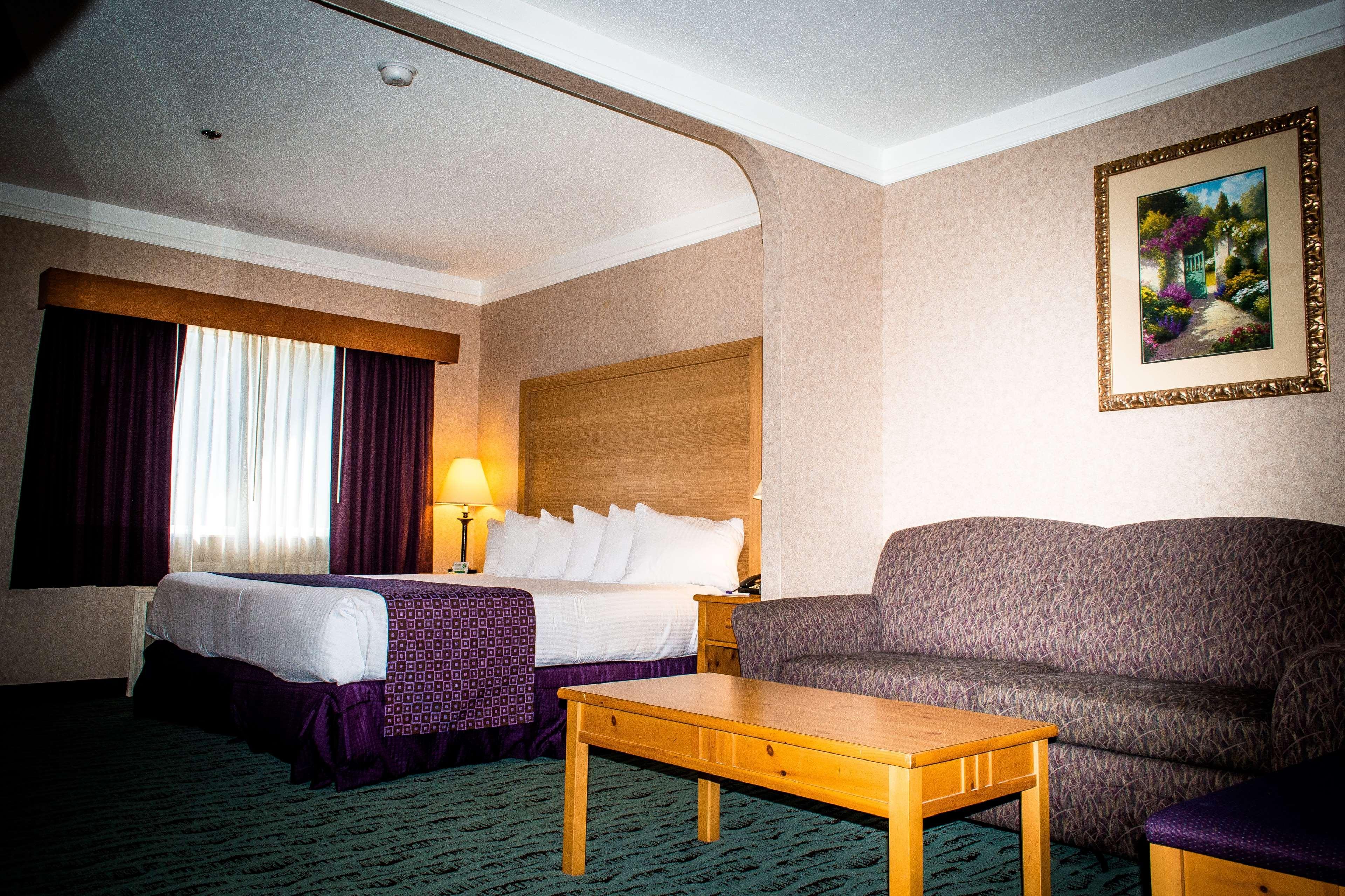 Best Western Plus Executive Court Inn & Conference Center Manchester Exterior photo