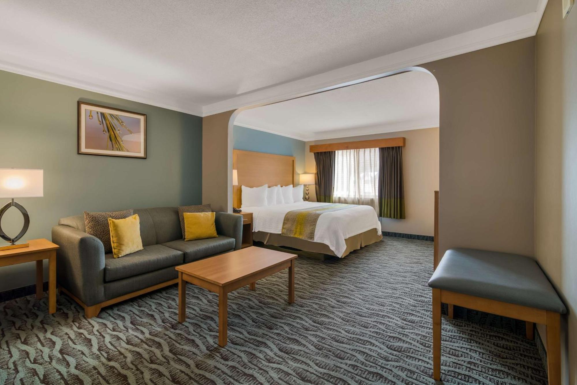 Best Western Plus Executive Court Inn & Conference Center Manchester Exterior photo