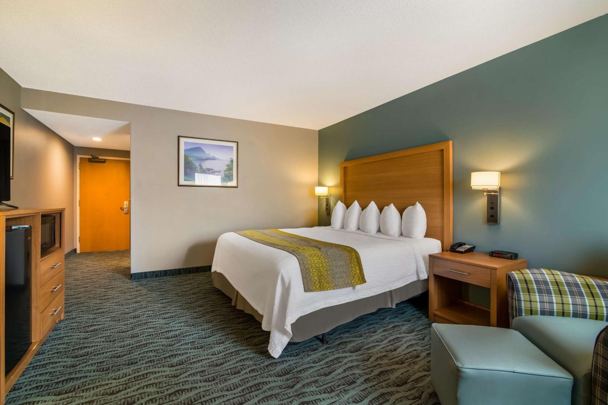 Best Western Plus Executive Court Inn & Conference Center Manchester Exterior photo
