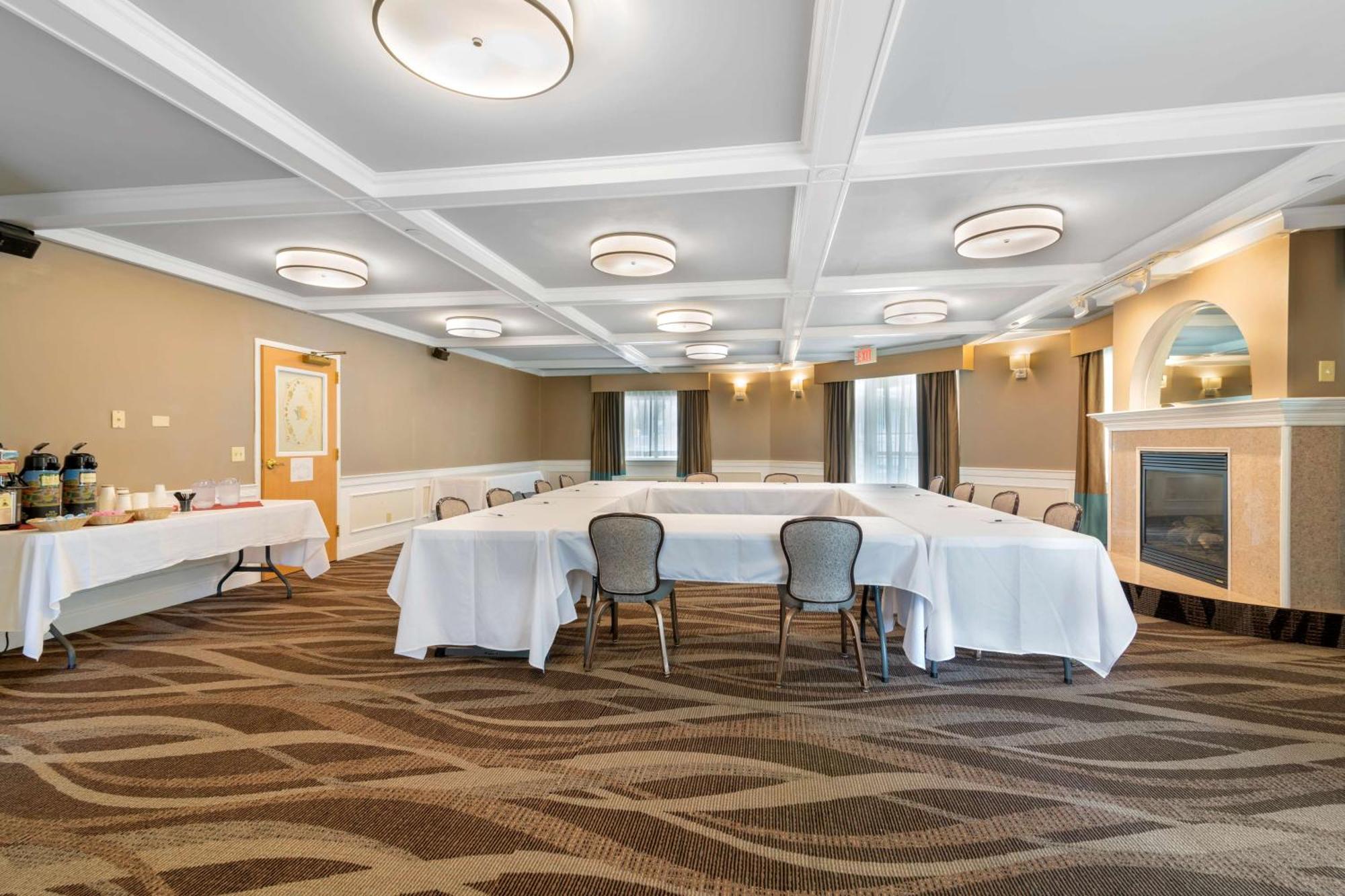 Best Western Plus Executive Court Inn & Conference Center Manchester Exterior photo